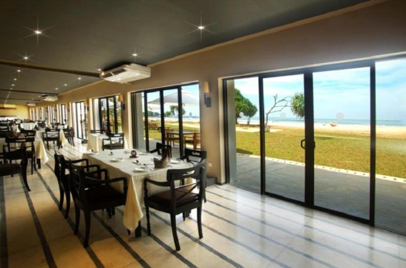 Ekho Surf Hotel Bentota Ngoại thất bức ảnh