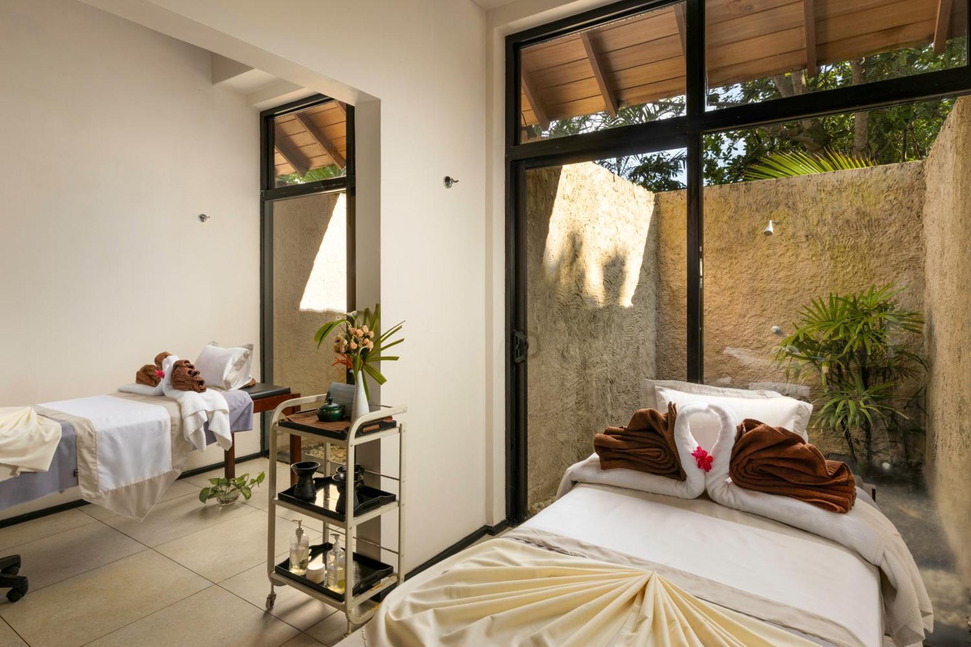 Ekho Surf Hotel Bentota Ngoại thất bức ảnh