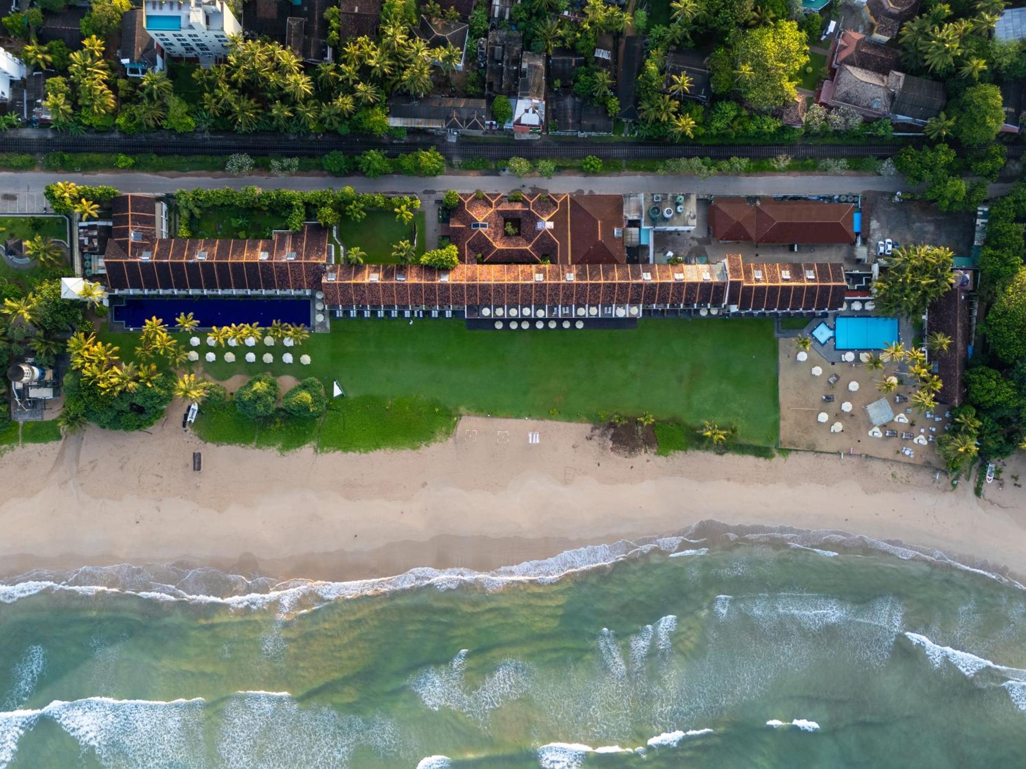 Ekho Surf Hotel Bentota Ngoại thất bức ảnh