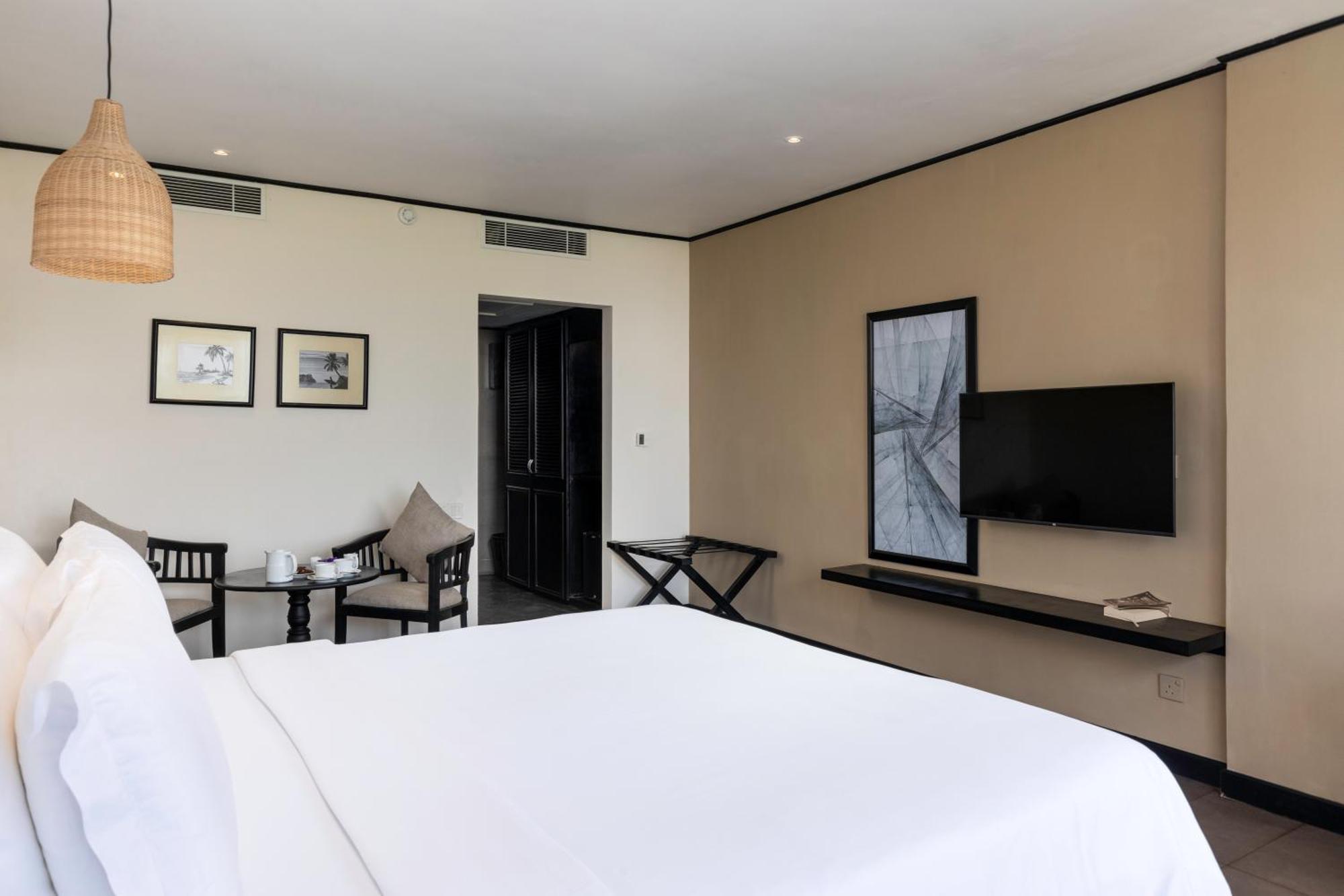 Ekho Surf Hotel Bentota Ngoại thất bức ảnh