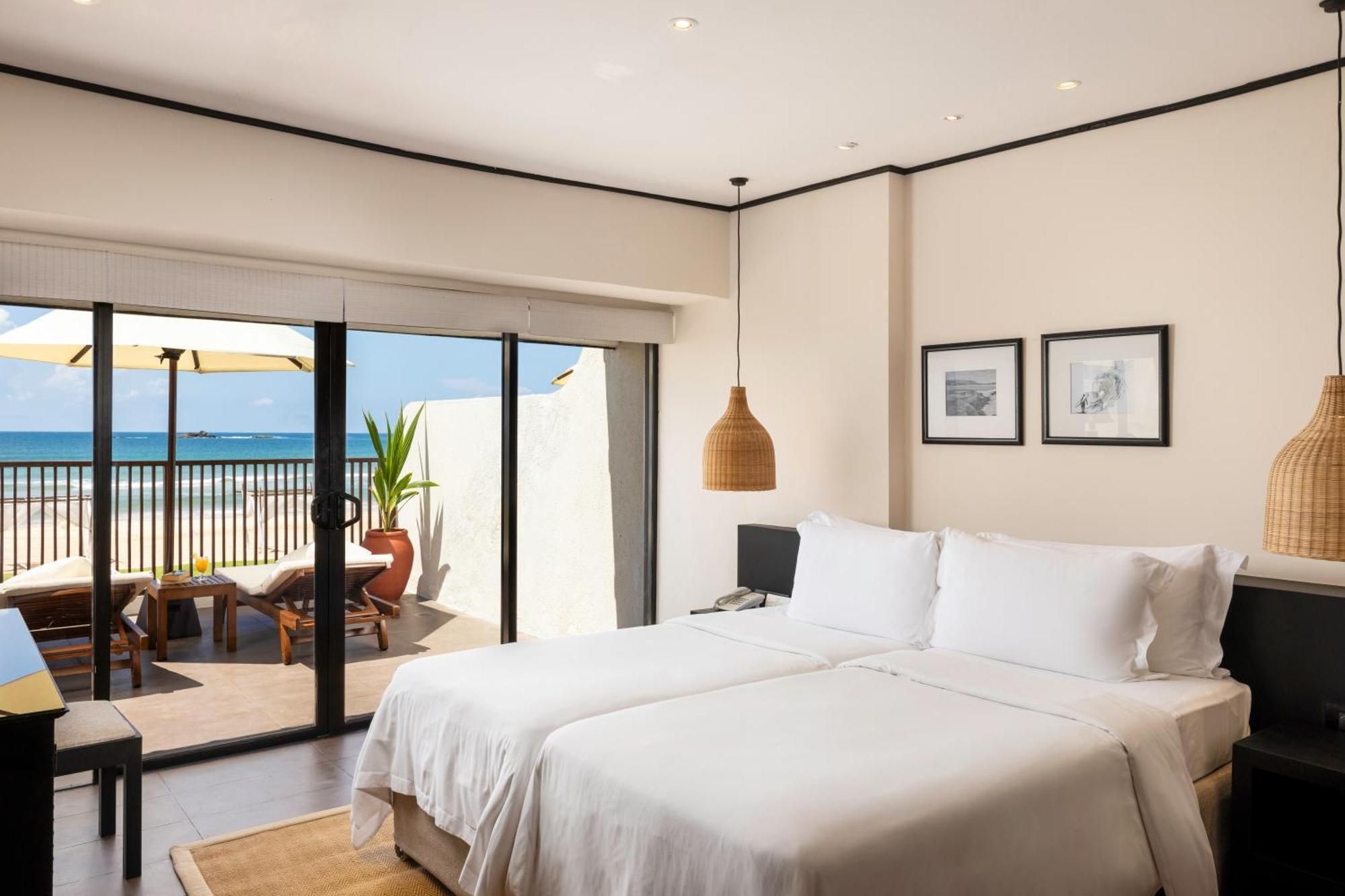 Ekho Surf Hotel Bentota Ngoại thất bức ảnh